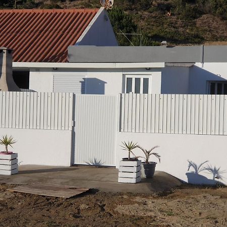 Vila Casas De Praia Sandra E Nelson Almada Exteriér fotografie