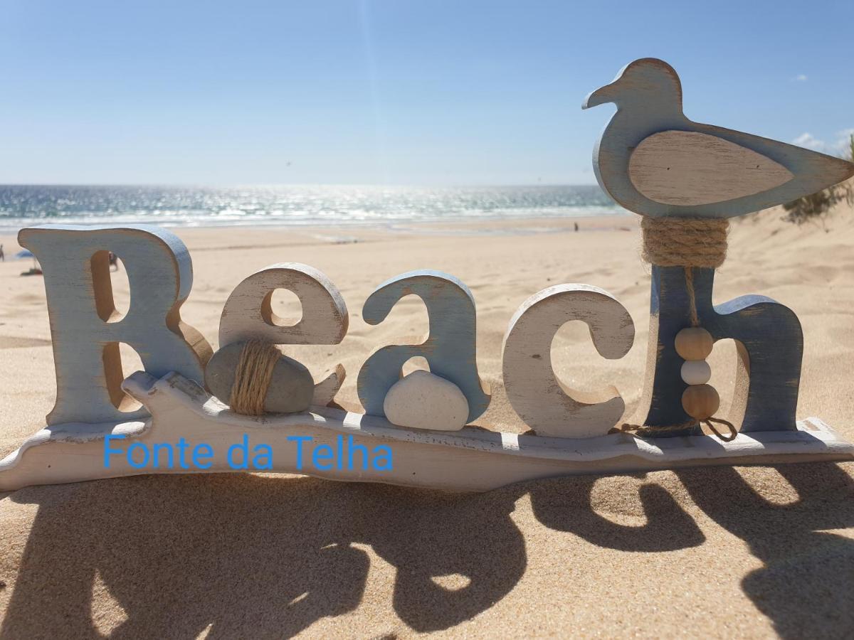 Vila Casas De Praia Sandra E Nelson Almada Exteriér fotografie